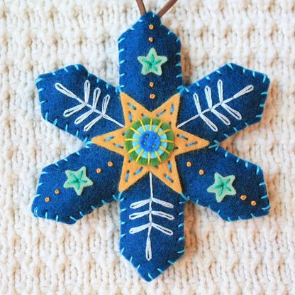 Christmas Snowflake Felt Ornament/Ornament Kit