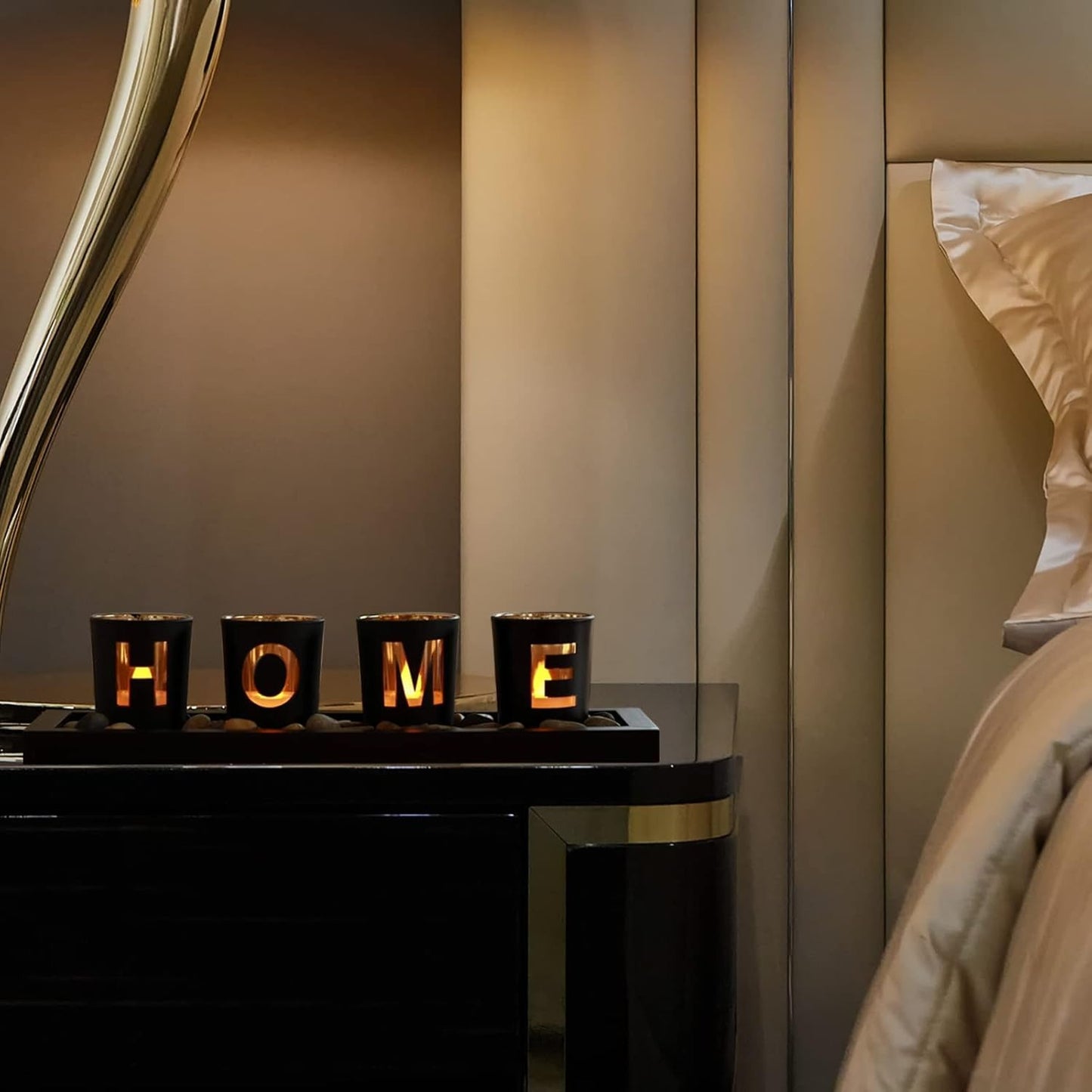 4 Glass Tea Light Candle Holders with Wooden Candle Holders Tray and Pebbles