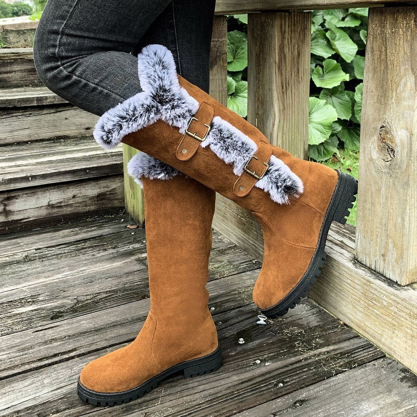 ⚡Flash Sale⚡Women's Plush Winter Boots with Thick Platform Sole & Buckle Closure